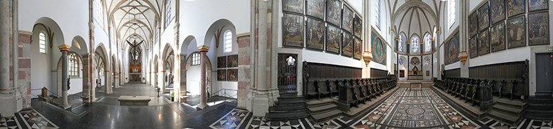 Kirchenraum (fotografischer Rundblick) – offen für Begegnungen (c) SilviaBins