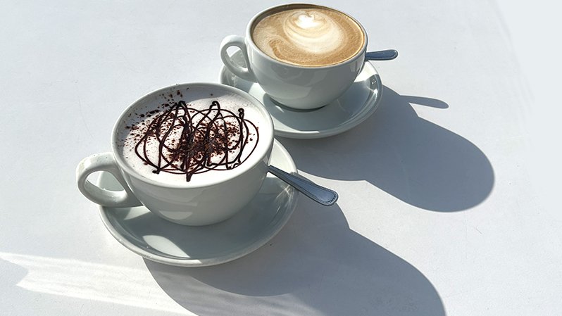 zwei Kaffee (c) Silvia Bins