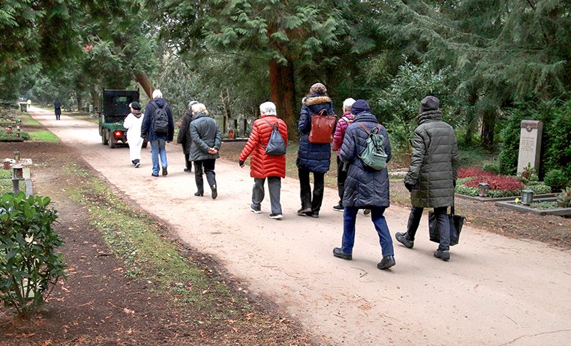 Keiner geht allein (c) SilviaBins